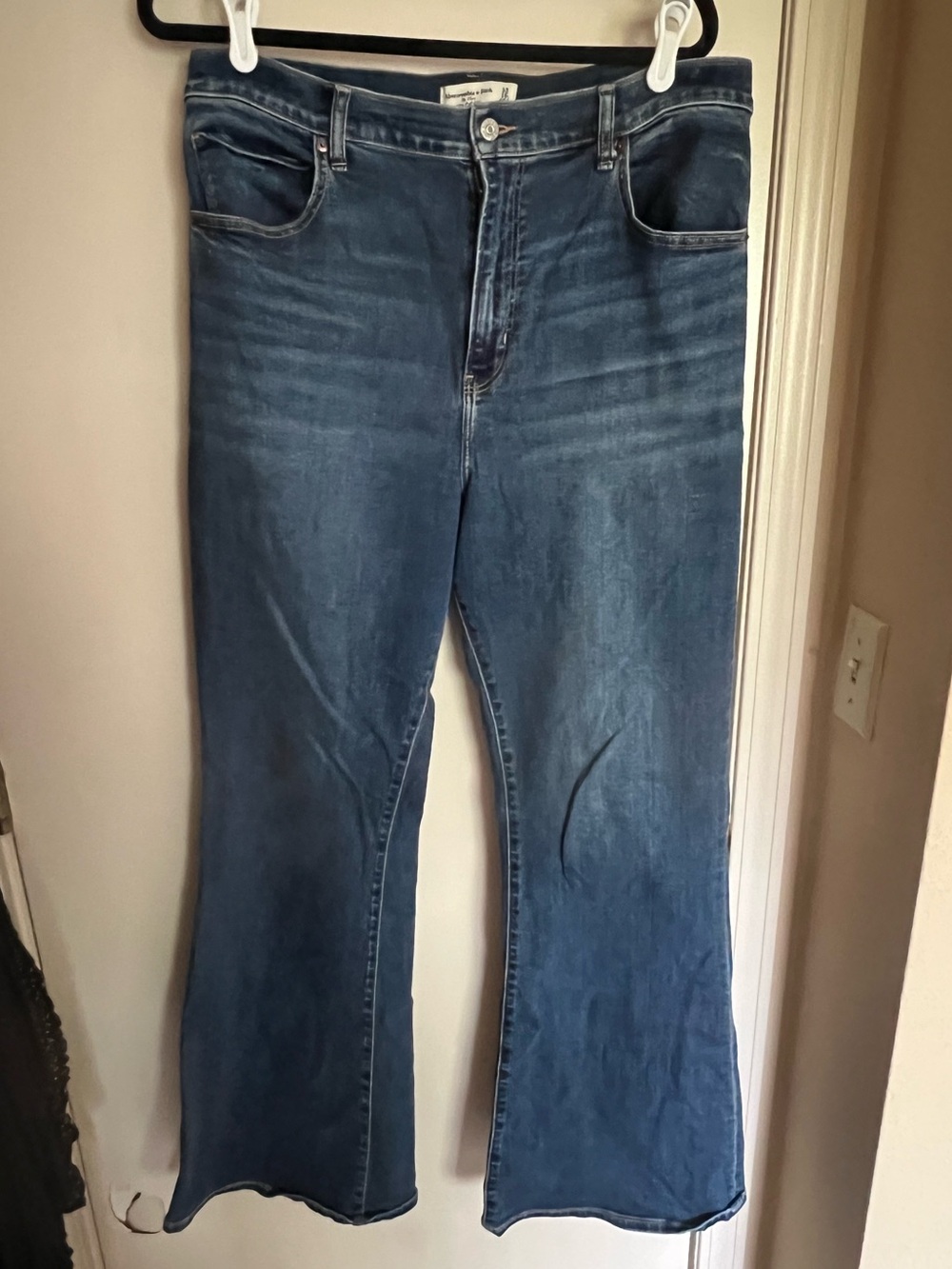 A&F The Flare High Rise Jeans